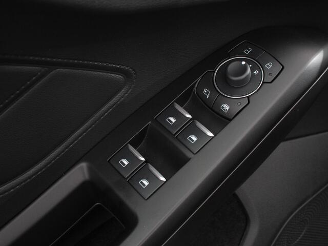 Ford FOCUS 1.0 EcoBoost 155pk Hybrid Automaat Active X | Navigatie | Climate Control | Camera | Parkeer sensoren | B&O | Dab | Led | Lichtmetalen velgen