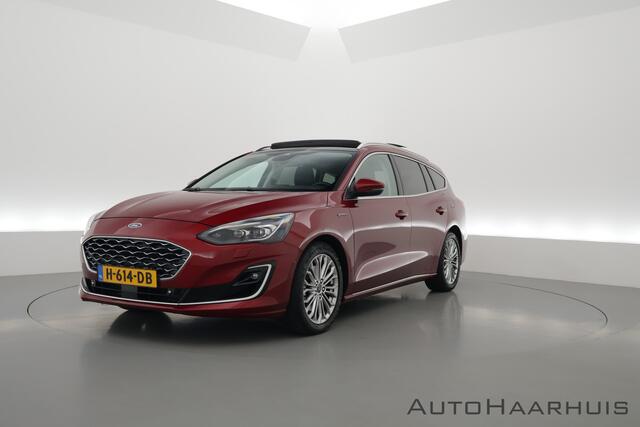 Ford FOCUS Wagon 1.5 EcoBoost Vignale | Pano | Adapt. Cruise | Trekhaak | CarPlay | HUD | Navi | Stoel-Stuurverw.