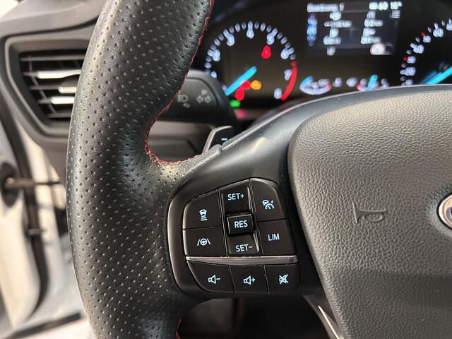 Ford FOCUS Wagon EcoBoost 125pk St-line X | Dealer onderhouden | Winterpack | Adapt. Cruise | Camera | Elekt. achterklep |