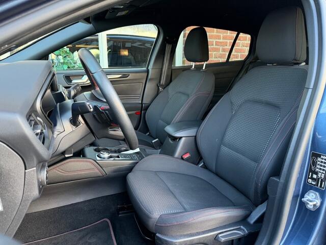 Ford FOCUS 1.5 EcoB. ST L. XBns 150 PK Automaat AFN.TREKHAAK / STOEL&STUUR