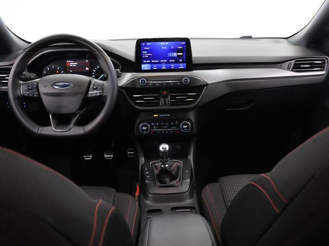 Ford FOCUS 1.0 EcoBoost Hybrid ST Line Style | Trekhaak | Winterpakket | Parkeercamera | Navigatie | Climate Control |