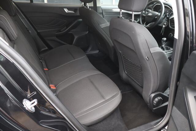 Ford FOCUS 1.0 EcoBoost Trend Edition Business NL-Auto!! Apple Car-Play I PDC