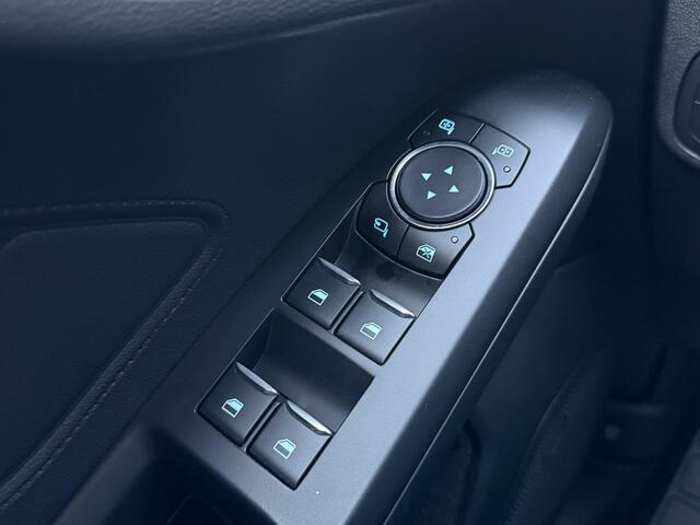 Ford FOCUS BWJ 2020 1.0 EcoBoost Hybrid 124 PK ST Line Business PANODAK | FULL LED | STOEL+STUURVERW. | VOORRUITVERW. | CAMERA | KEYLESS | CARPLAY + ANDROID | NAVI | CLIMA | CRUISE | LMV | PDC