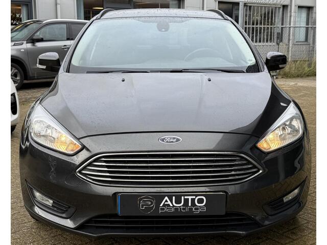 Ford FOCUS Wagon 1.0 Titanium 125PK | Navgatie | Stoelverwarming | Airco | Cruise Control | Parkeersensoren |