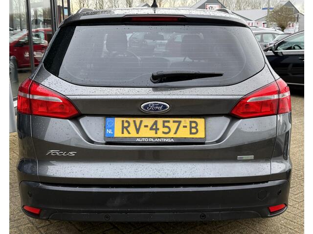 Ford FOCUS Wagon 1.0 Titanium 125PK | Navgatie | Stoelverwarming | Airco | Cruise Control | Parkeersensoren |
