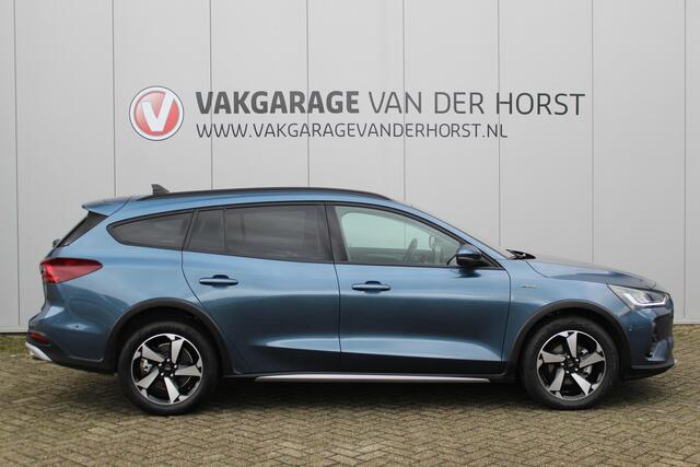 Ford FOCUS Wagon 1.0-155pk EcoBoost Mild-Hybrid Active AUTOMAAT ! Trekgewicht 1.500kg ! Slechts 6.600km ! Ruim ¤. 9.000,- beneden de nieuwprijs ! Volautm. airco dual, navigatie, telefoonvoorb., adaptive cruise control, LED verlichting, metallic lak, camera, front-,