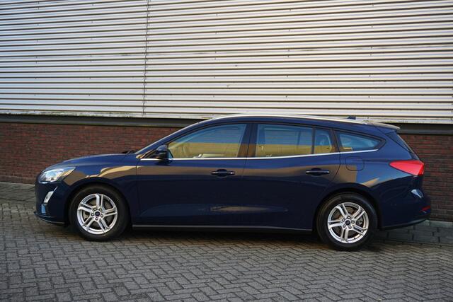 Ford FOCUS Wagon 1.0 125PK EcoB. Edition Business December 2019/ Electrisch wegklapbare trekhaak.
