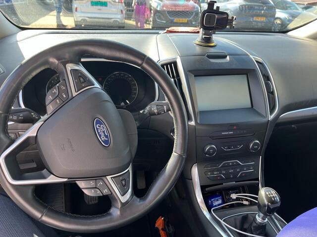 Ford GALAXY 1.5 Ecoboost Titanium 160pk Trekhaak | 7 persoons | Full LED | Elektrische Achterklep | Stoelverwarming | Voorruitverwarming