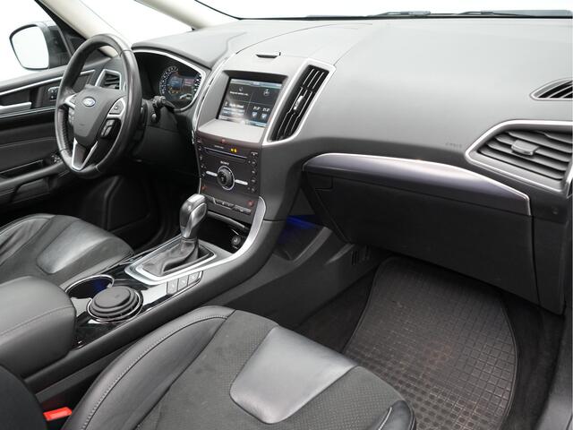 Ford GALAXY 2.0 Titanium 7 Persoons 240pk Automaat | Panodak | Trekhaak af Fabriek | Adaptive Cruise | Alcantara Sportstoelen Memory | Sony Soundsystem | Navi Full Map | Keyless |