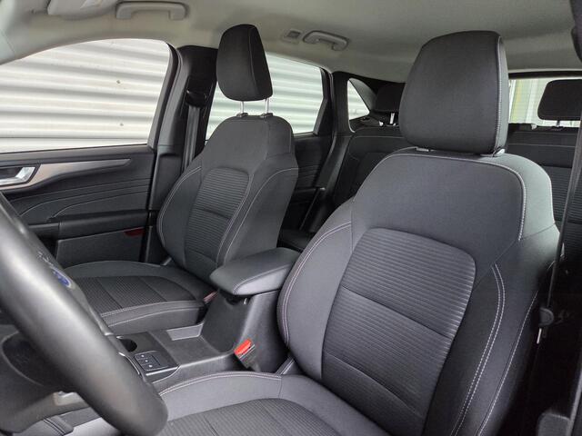 Ford KUGA 2.5 PHEV Titanium