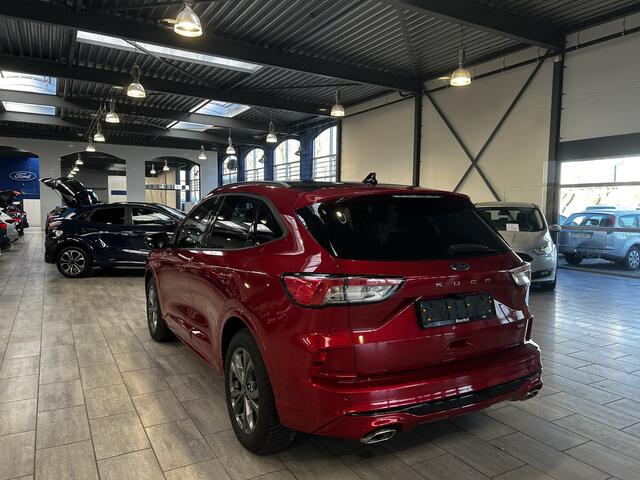 Ford KUGA 2.5 PHEV 225PK ST-Line X | Adapt. Cruise | 100% Dealer onderhouden | Winterpack | 2 Camera's | Pano |
