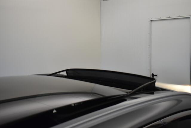 Ford KUGA 2.5 PHEV Titanium El Trekh Panodak Camera Navi