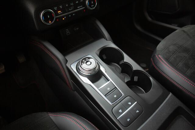 Ford KUGA 2.5 PHEV ST-Line X , Adap. cruise, B&O, Keyless entry,