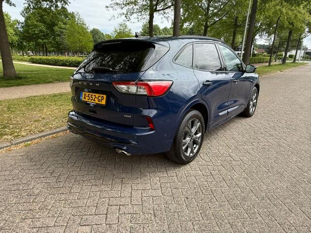 Ford KUGA 2.5 PHEV Vignale