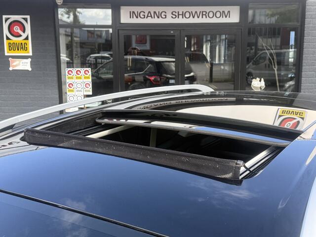 Ford KUGA 1.5 EcoBoost Vignale awd automaat 176 pk full options panoramadak navi camera climate ctr cruise ctr xenon led afn trekhaak lmv 19 inch 1e eigenaar dealer onderhouden