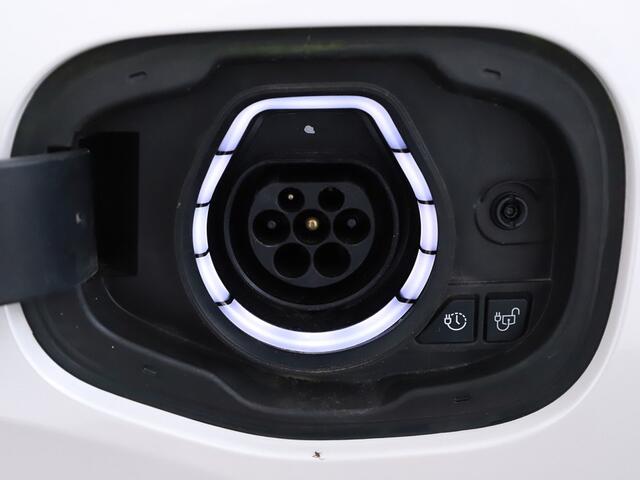 Ford KUGA 2.5 PHEV Vignale | Org.NL | Pano | HUD | Winterpakket | Memory | B&O | Leder 07-2020 40.745 KM