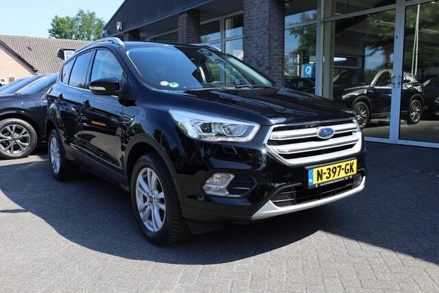 Ford KUGA 1.5 EcoBoost Titanium TREKHAAK-ELEC HALF-LEER STUUR/RUIT/STOEL/VERW. CARPLAY NAVI CLIMA CRUISE VOICE 2xPDC 17''LMV