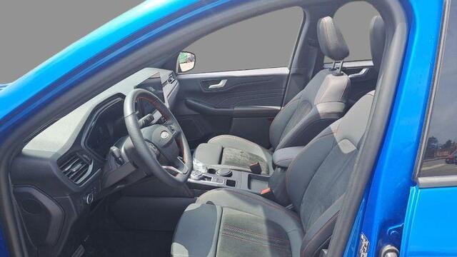 Ford KUGA 2.5 FHEV ST-Line X 190pk | Driver Assistance Pack | Winterpack | Panoramadak | Technology Pack | Geen Stekker nodig | All Season banden