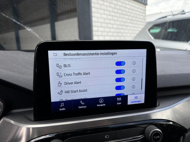 Ford KUGA 1.5 EcoBoost Titanium 1800KG TREKGEW / 360GR CAMERA / KEYLESS / NAVI / CARPLAY / DAB+ / ACC / NL-AUTO