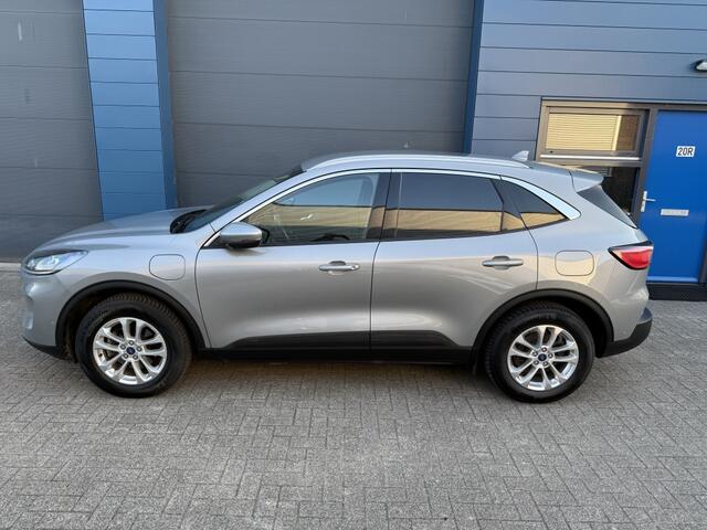 Ford KUGA Titanium-X