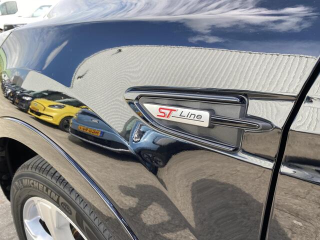 Ford KUGA 1.5 EcoBoost ST Line