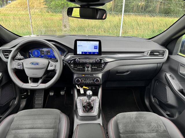 Ford KUGA 1.5 EB 150PK ST-Line X | HAAK | ADAP. CRUISE | BLIS | KEYLESS | HUD |
