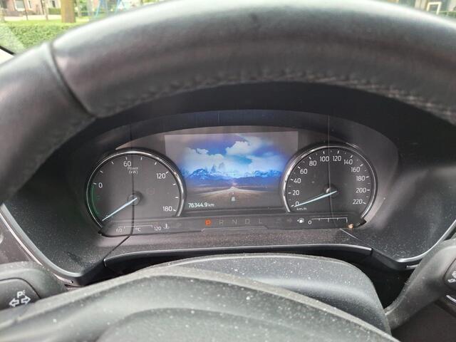 Ford KUGA 2.5 PHEV Titanium X