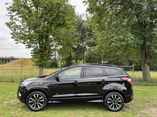 Ford KUGA 1.5 EB 182PK AWD ST-Line Automaat | TREKHAAK | BLIS | WINTERPACK | 1.850KG TREKKEN |