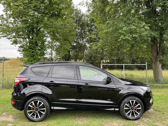 Ford KUGA 1.5 EB 182PK AWD ST-Line Automaat | TREKHAAK | BLIS | WINTERPACK | 1.850KG TREKKEN |