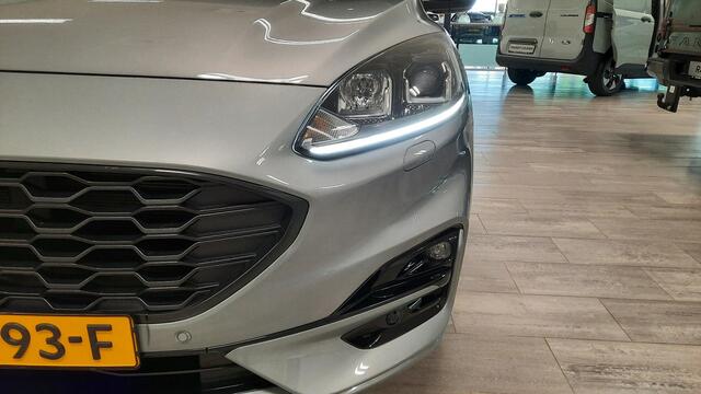 Ford KUGA 2.5 PHEV ST-Line