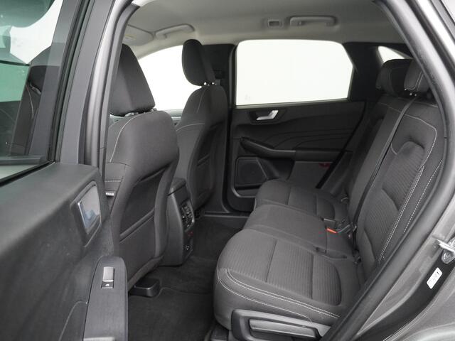 Ford KUGA 2.5 PHEV 225 pk Titanium | Winter Pack | El. a. klep | Adapt. cruise | Adapt. LED | 4 seiz. banden