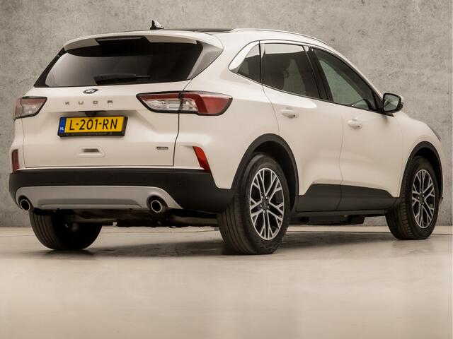 Ford KUGA 2.5 PHEV Titanium 225Pk Automaat (PANORAMADAK, VIRTUAL COCKPIT, APPLE CARPLAY, STUUR/STOELVERWARMING, SPORTSTOELEN, CAMERA, GETINT GLAS, CRUISE, LANE ASSIST, NIEUWSTAAT)