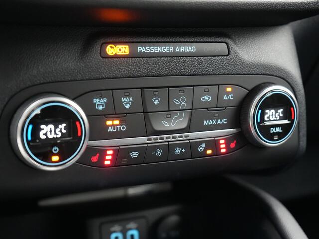 Ford KUGA 2.5 Titanium Plug In Hybrid 225pk Dealer O.H PHEV | Cruise Control | Stoel & Stuurwiel Verwarming | Lane Assist | Camera | Apple Carplay | Navigatie | Keyless | Virtual | DAB |