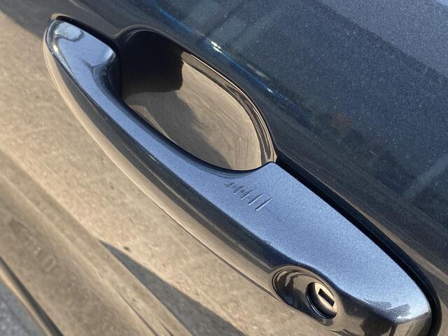 Ford KUGA 2.5 PHEV ST-Line X 243pk | Driver Assistance Pack | Winterpack | Wegklapbare Trekhaak | Matrix Led | 19 inch Licht metalen Velgen | AGR Stoelen