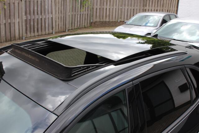 Ford KUGA 2.5 PHEV ST-Line X 243PK, Panoramadak, 20", AGR, Trekhaak, Navi, 360 Cam, Head-Up, Vol!