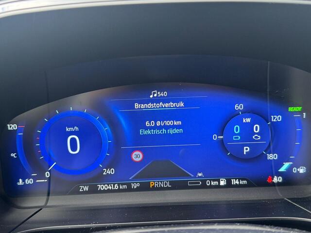 Ford KUGA 2.5 PHEV ST-Line X