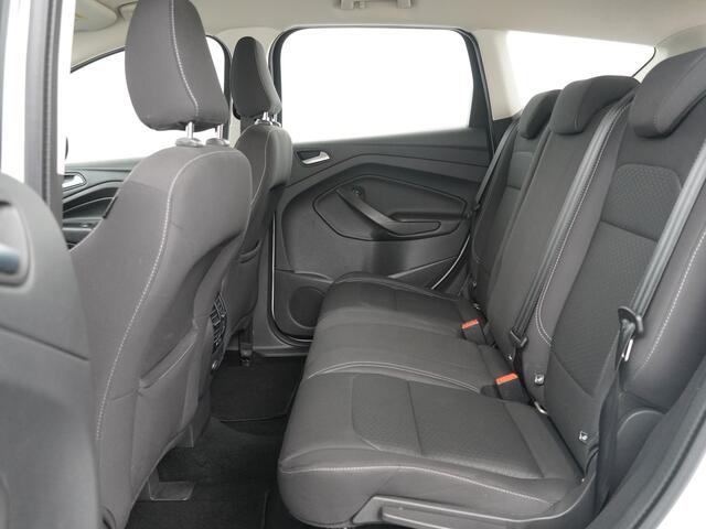 Ford KUGA 1.5 EcoBoost 120 pk Trend Ultimate | Trekhaak | Navi | Clima | Cruise | 4 seiz. banden | PDC V+A