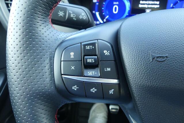 Ford KUGA 1.5 EcoBoost ST-Line X PANO, HUD, B&O, WINTER PACK, ADAPT. CRUISE, CLIMA, ELEKT. STOEL/ACHTERKLEP, CAMERA V&A, NAVI, 34.660KM