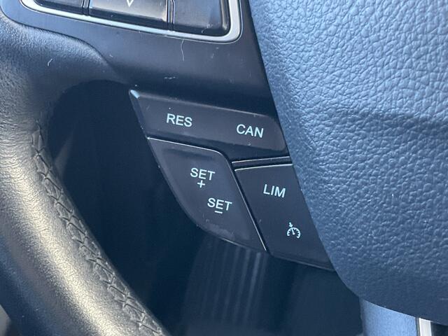 Ford KUGA 1.5 EcoBoost Trend Ultimate Nav/Cruise Stoel/Stuurverw Elek.Klep Voll.Onderhouden!