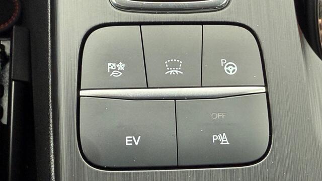 Ford KUGA 2.5 PHEV ST-LINE X / Trekhaak+Driver+Techno+Winter