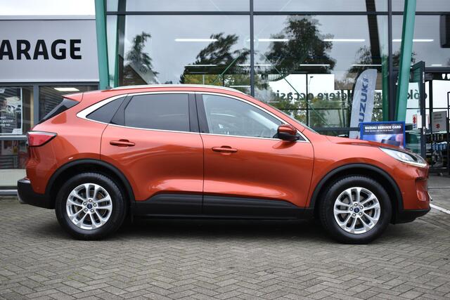 Ford KUGA 1.5 EcoBoost Titanium X Limited 150pk | 360 Camera | Trekhaak 1.800kg geremd | Stuur-& Stoelverwarming |