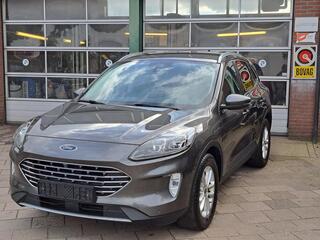 ford-kuga-1.5-ecoboost-titanium---t