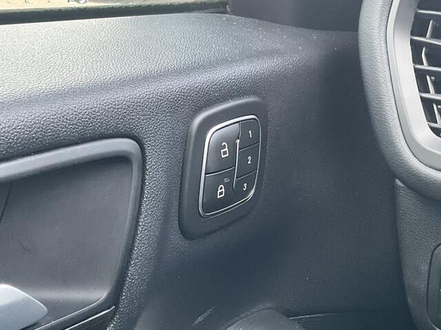 Ford KUGA 2.5 PHEV Vignale B&O HUD Leer Stoel/Stuurverw Memory Nav/Cam NL-Auto!