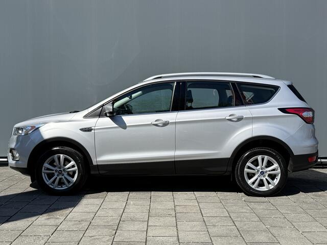 Ford KUGA BWJ 2017 | 1.5T 120PK Trend Ultimate | | TREKHAAK | CLIMA | CRUISE | NAVI | LICHTMETAAL | PDC | CARPLAY