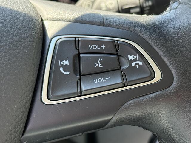 Ford KUGA BWJ 2017 | 1.5T 120PK Trend Ultimate | | TREKHAAK | CLIMA | CRUISE | NAVI | LICHTMETAAL | PDC | CARPLAY