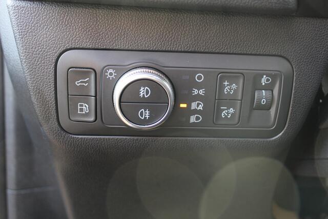 Ford KUGA 2.5 PHEV ST-Line X , 225pk , 1500kg Trekgewicht Navigtie , Camera , Bluetooth , Stoel en voorruitverwarming BenO audio systeem