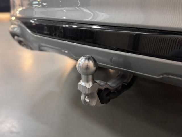 Ford KUGA 2.5 PHEV 243pk ST-Line X Panoramadak Trekhaak Winter Techno pack AGR Stoelen 20" LM *NIEUW* !!