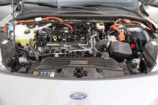 Ford KUGA 2.5 PHEV ST-Line X. Hybride rijden voor een reële prijs ! Android/Apple carplay, LED dagrijverlichting, Parkeersensoren, Climate control, Navigatie, Cruise Control, Bluetooth, Navigatie, Camera v+a, Metallic lak etc