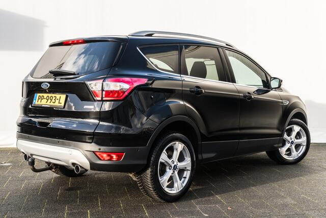 Ford KUGA 1.5 EcoBoost Titanium | Trekhaak | Carplay | Camera | Stuurverwarming | PDC | Clima