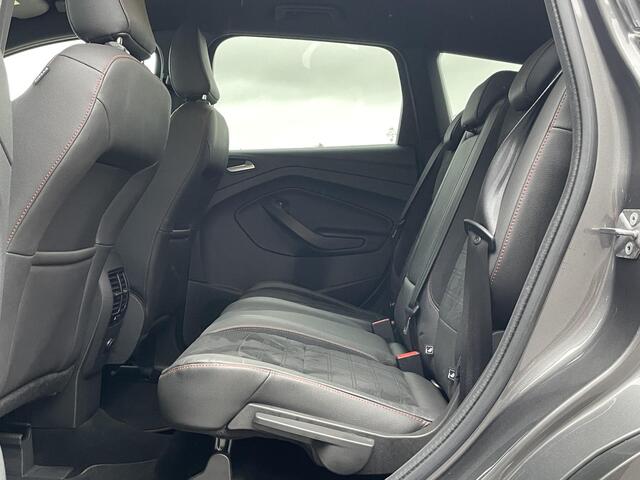 Ford KUGA 1.5 EcoBoost ST Line / Trekhaak (2000 KG) / Apple carplay/Android auto / Stoel-/Voorruitverwarming / Parkeersensoren Achter / Navigatie